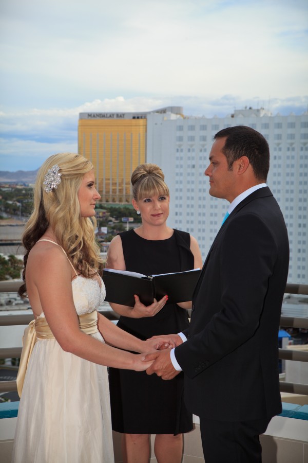 MGM Skyline Terrace Wedding - Taylored Photo Memories