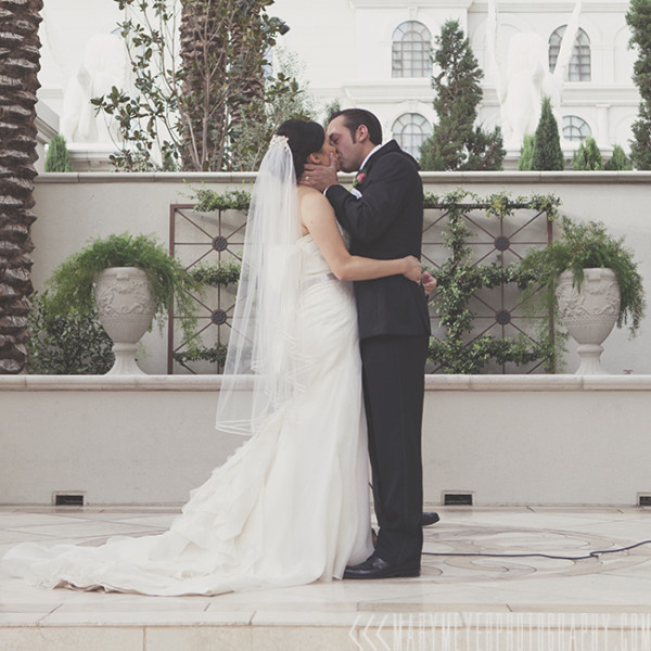 Juno Gardens Wedding at Caesars Palace | Mary Meyer Photography