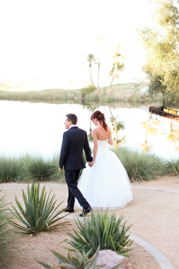 A Theatrical Blue and Yellow Westin Lake Las Vegas Wedding | j anne photography