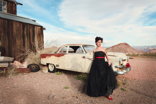 1950s Ghost Town Bridal Session | Little Vegas Wedding