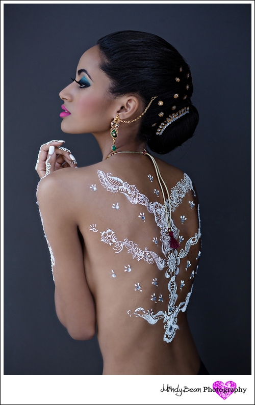 White Henna Bridal Trend | Mindy Bean Photography | Little Vegas Wedding
