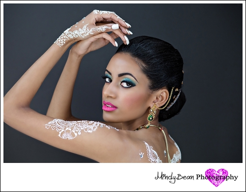 White Henna Bridal Trend | Mindy Bean Photography | Little Vegas Wedding