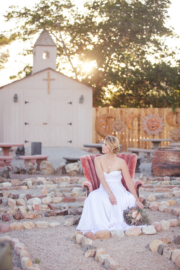 Pink Desert Wedding Inspiration | Little Vegas Wedding
