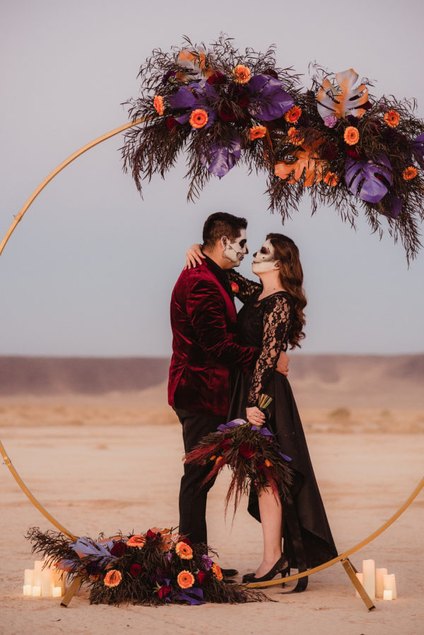 Goth Wedding Inspiration | Little Vegas Wedding