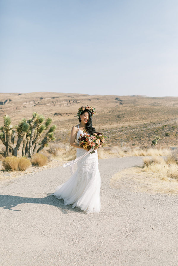 Intimate Boho Elopement in the Desert at Red Rock | Little Vegas