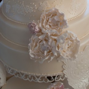 Les MisÃ©rables wedding styled shoot vegas