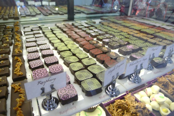 wedding cake alternatives las vegas