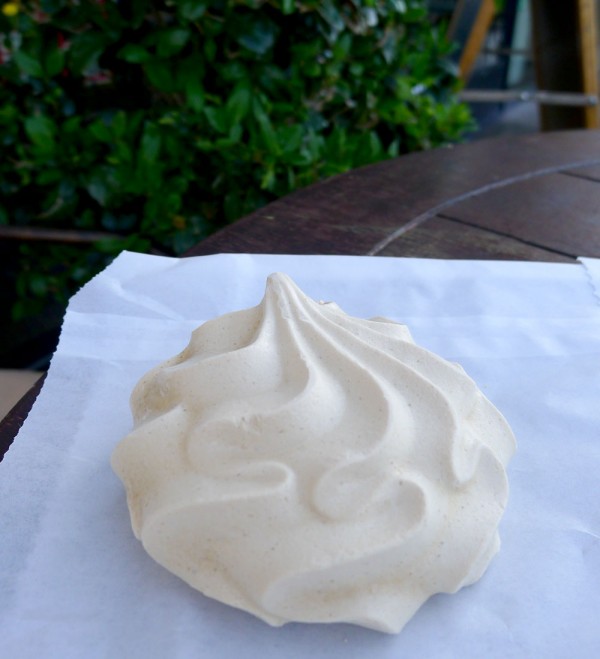 wedding cake alternatives las vegas