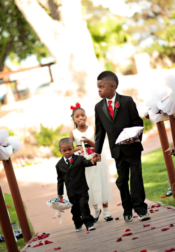 Kristen Weaver Photo - The Grove - Las Vegas Wedding