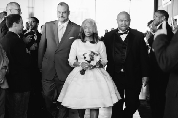 Chic Modern Vegas Wedding | Ron Dillon Photography