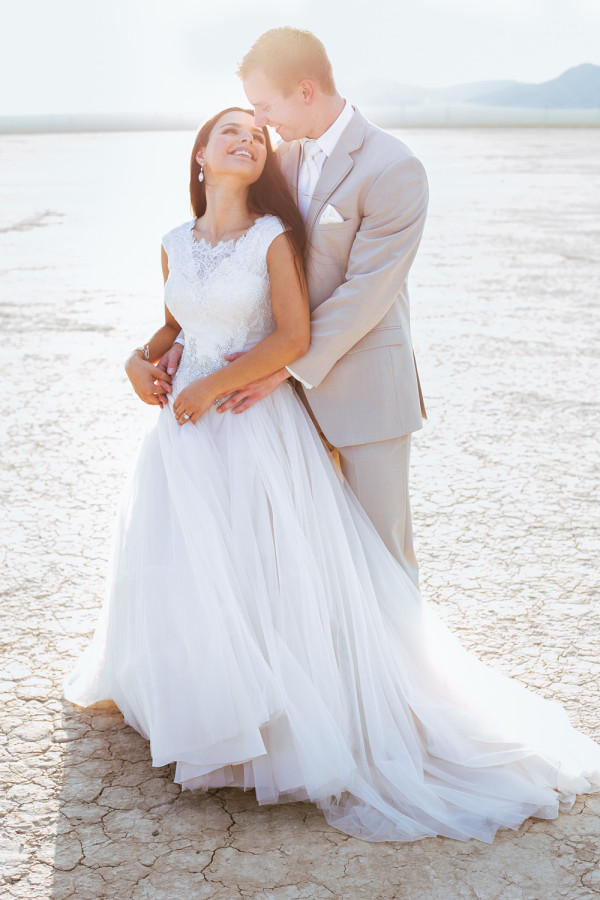 Las Vegas Desert Bridal Shoot | Gaby J Photography
