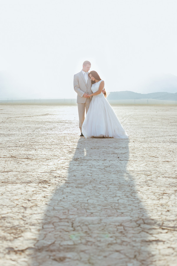 Las Vegas Desert Bridal Shoot | Gaby J Photography