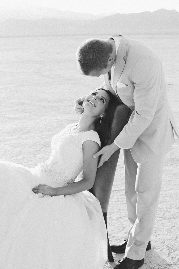 Las Vegas Desert Bridal Shoot | Gaby J Photography