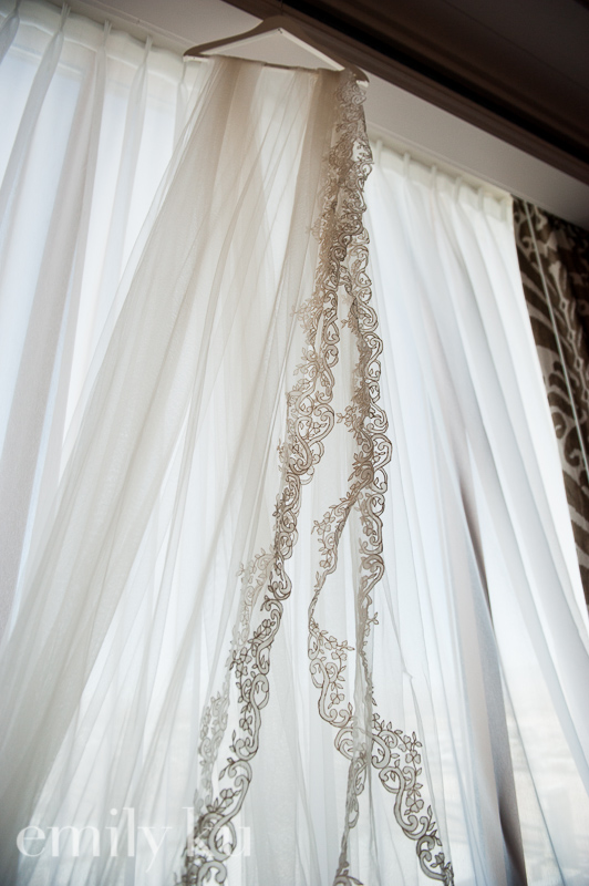 Four Seasons Wedding by Emily Ku | Little Vegas Wedding