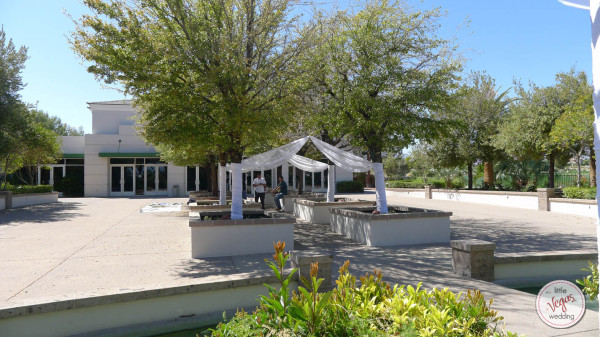 Vegas Wedding Venue: Emerald at Queensridge | Little Vegas Wedding