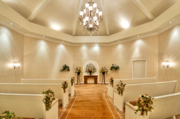 Garden Chapel at Flamingo | Little Vegas Wedding Venue Guide