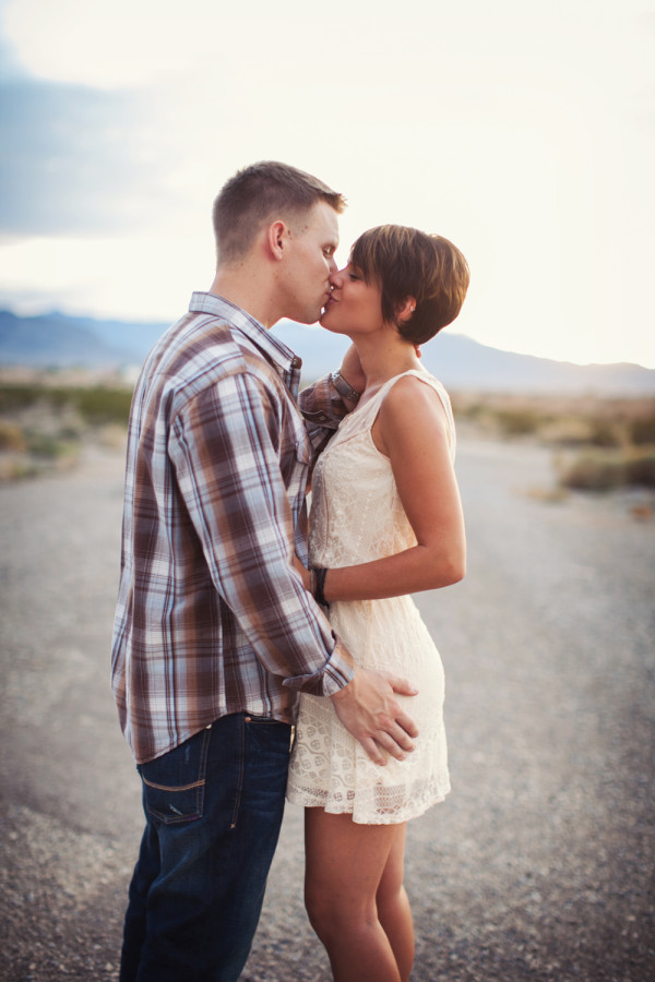 Floyd Lamb Park Engagement | Little Vegas Wedding
