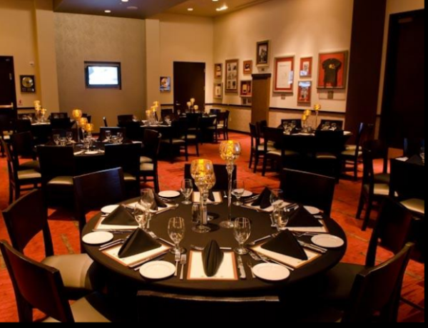 Hard Rock Cafe Chapel Vegas | Little Vegas Wedding Guide