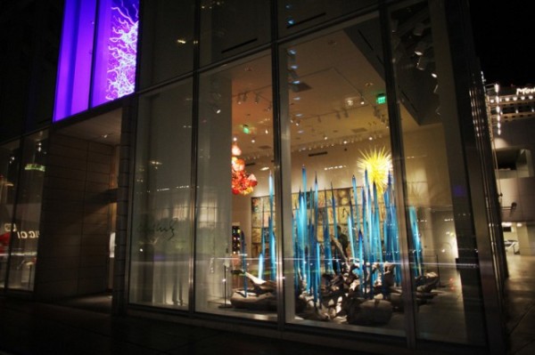 Chihuly Gallery and Aria Suite Wedding | Little Vegas Wedding | Sergio Mottola Photography