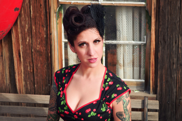 1950s Ghost Town Bridal Session | Little Vegas Wedding