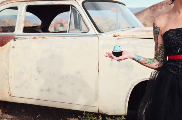 1950s Ghost Town Bridal Session | Little Vegas Wedding