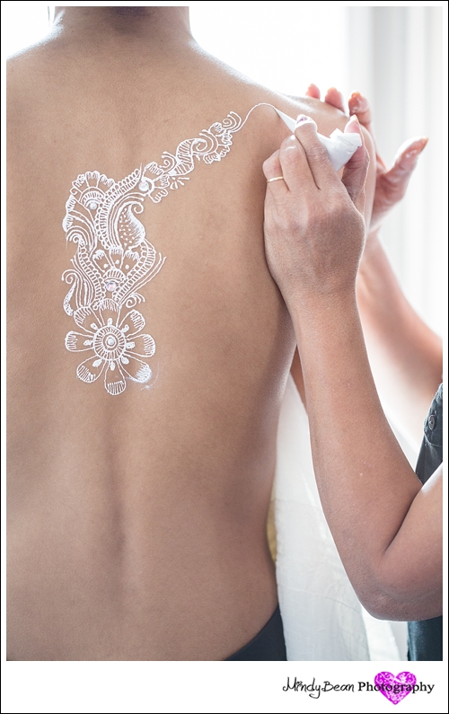 White Henna Bridal Trend | Mindy Bean Photography | Little Vegas Wedding