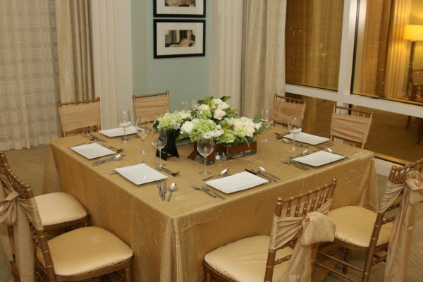 Trump Las Vegas | Little Vegas Wedding Venue Guide