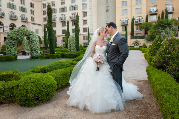 Romantic Hilton Lake Las Vegas Wedding by Images by Edi | Little Vegas Wedding