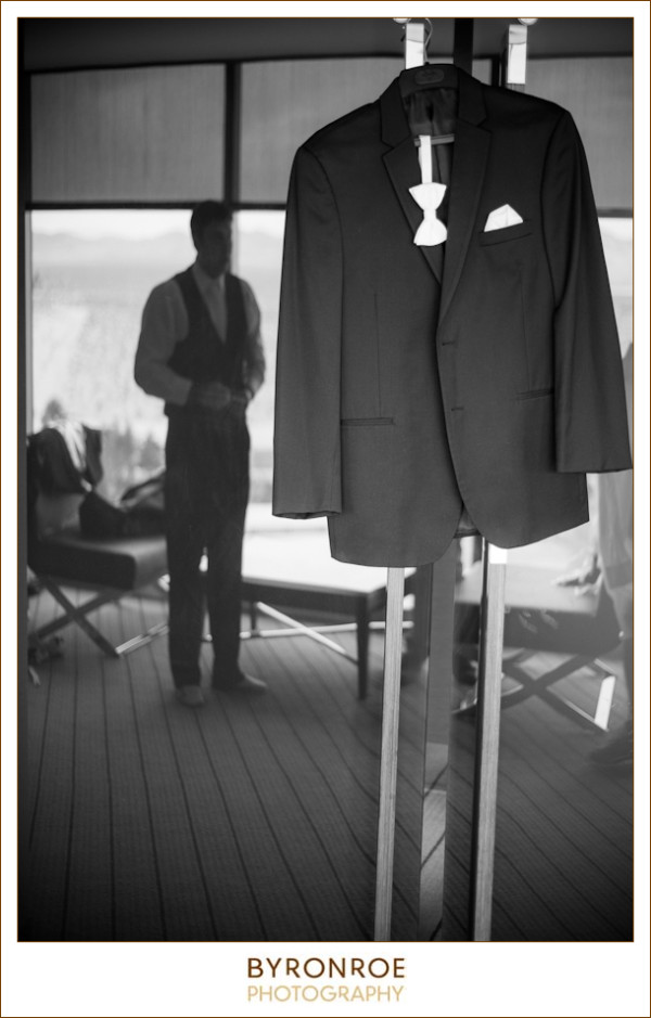 Modern Poolside Wedding at M Resort | Little Vegas Wedding