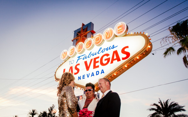 Elvis Vow Renewal | Little Vegas Wedding