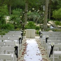 Garden Weddings at JW Marriott Las Vegas | Little Vegas Wedding