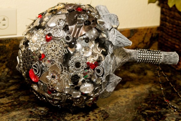 Black and Red Wedding at Canyon Gate | Little Vegas Wedding