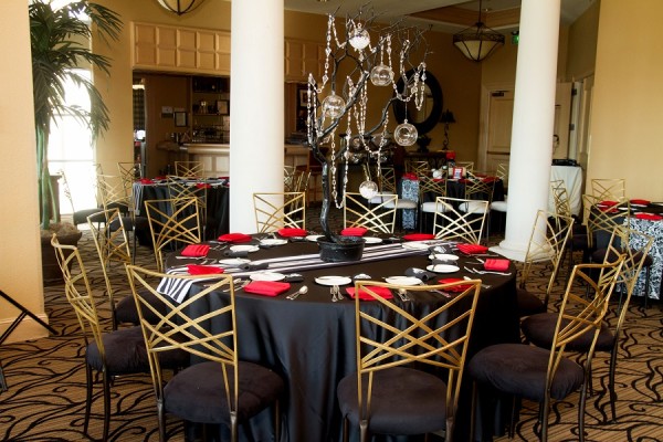 Black and Red Wedding at Canyon Gate | Little Vegas Wedding