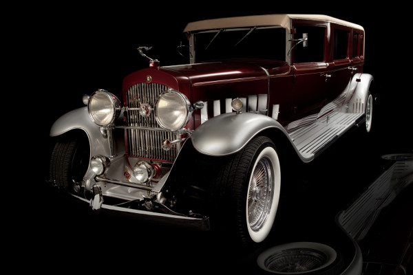 1928 Cadillac Limo | Unique Las Vegas Wedding Transportation | Little Vegas Wedding