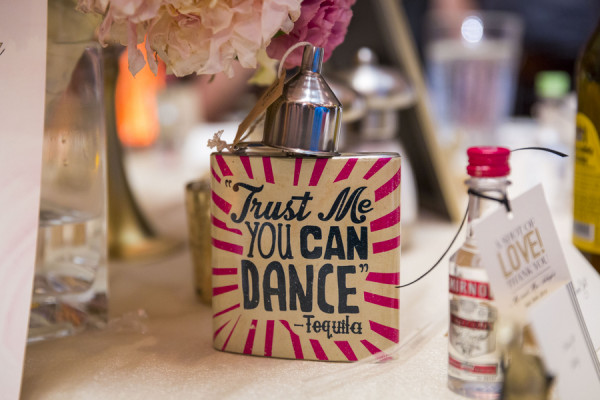 Modern Mandarin Oriental Wedding | Little Vegas Wedding