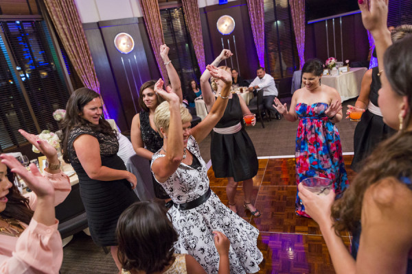 Modern Mandarin Oriental Wedding | Little Vegas Wedding