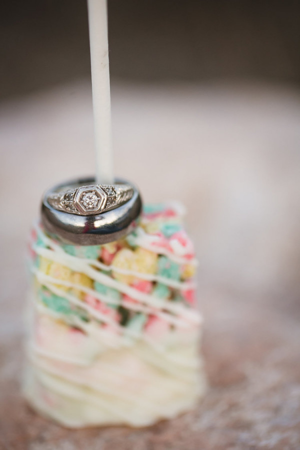 Desert + Feather Wedding Style | Little Vegas Wedding