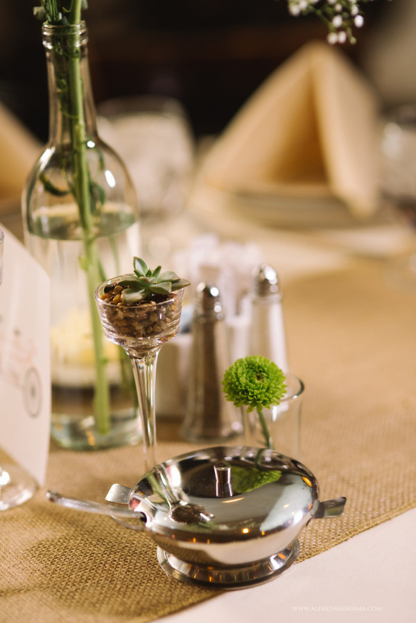 Maggianos Restaurant Reception | Little Vegas Wedding