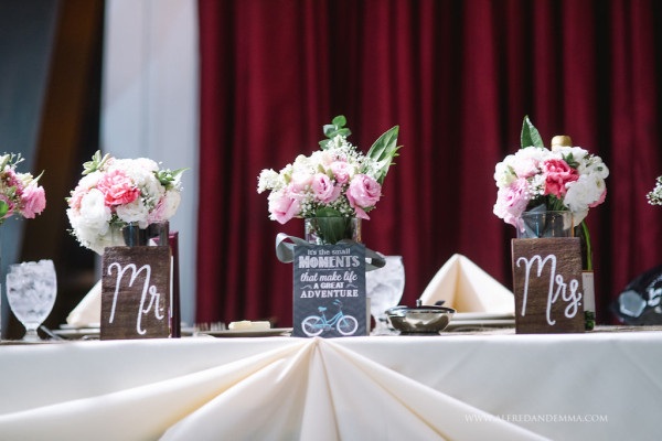 Maggianos Restaurant Reception | Little Vegas Wedding