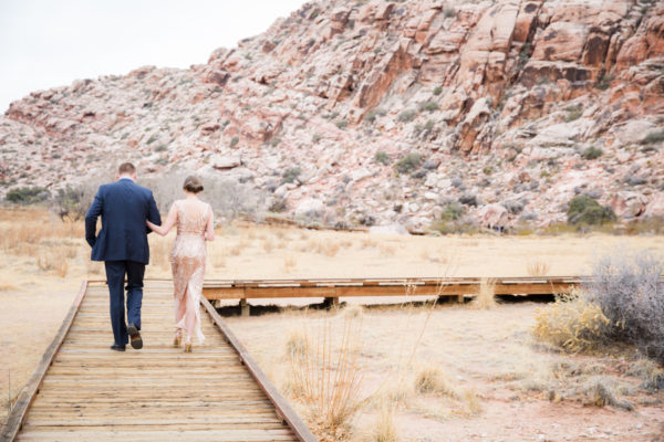 Red Rock Canyon Engagement | Little Vegas Wedding