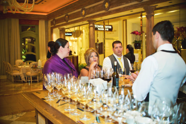 Restaurant Reception | Little Vegas Wedding