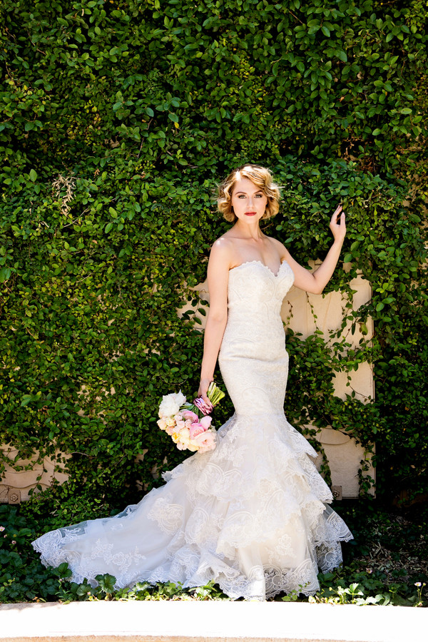 Gold and Blush Ombre Styled Vegas Wedding | Little Vegas Wedding