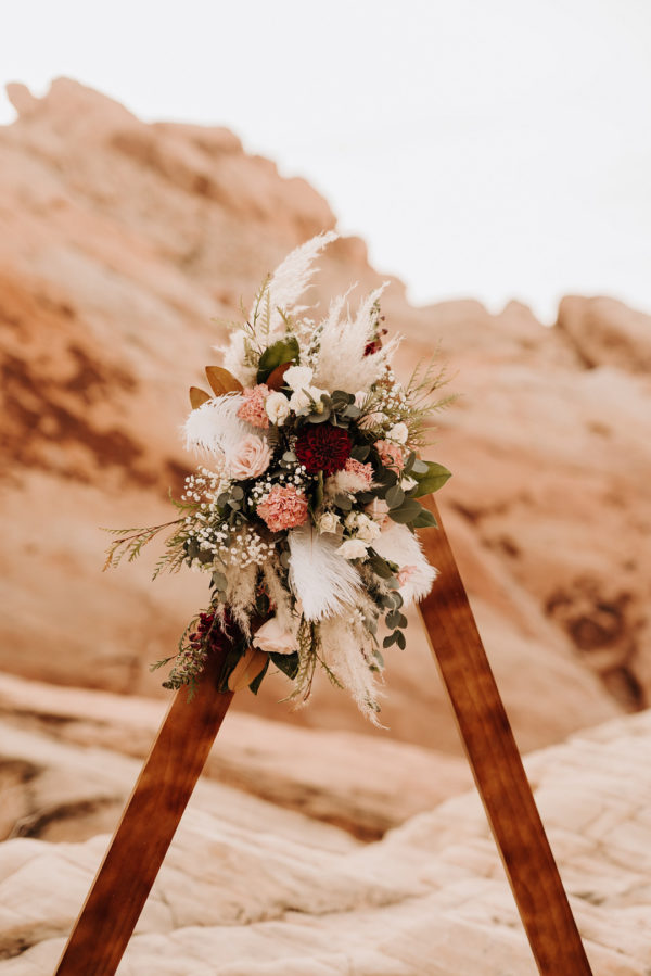 Cozy Valley of Fire Elopement | Little Vegas Wedding