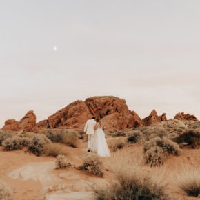 Cozy Valley of Fire Elopement | Little Vegas Wedding